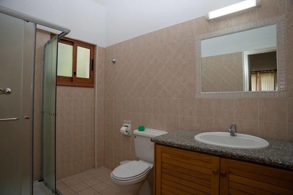Amalia Villa Polis Esterno foto